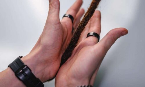 04. Palm Rolling Dreads: Shaping the dreadlock (FREE)
